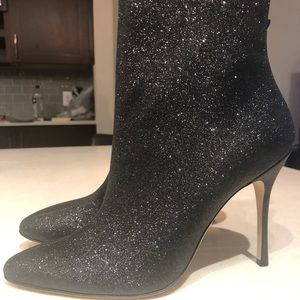 MANOLO BLAHNIK METALLIC ANKLE BOOTS